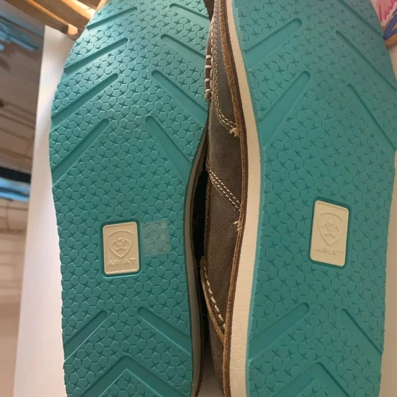 Ariat Women's Floral Moccasins - Red and Green - Picture 6 of 6